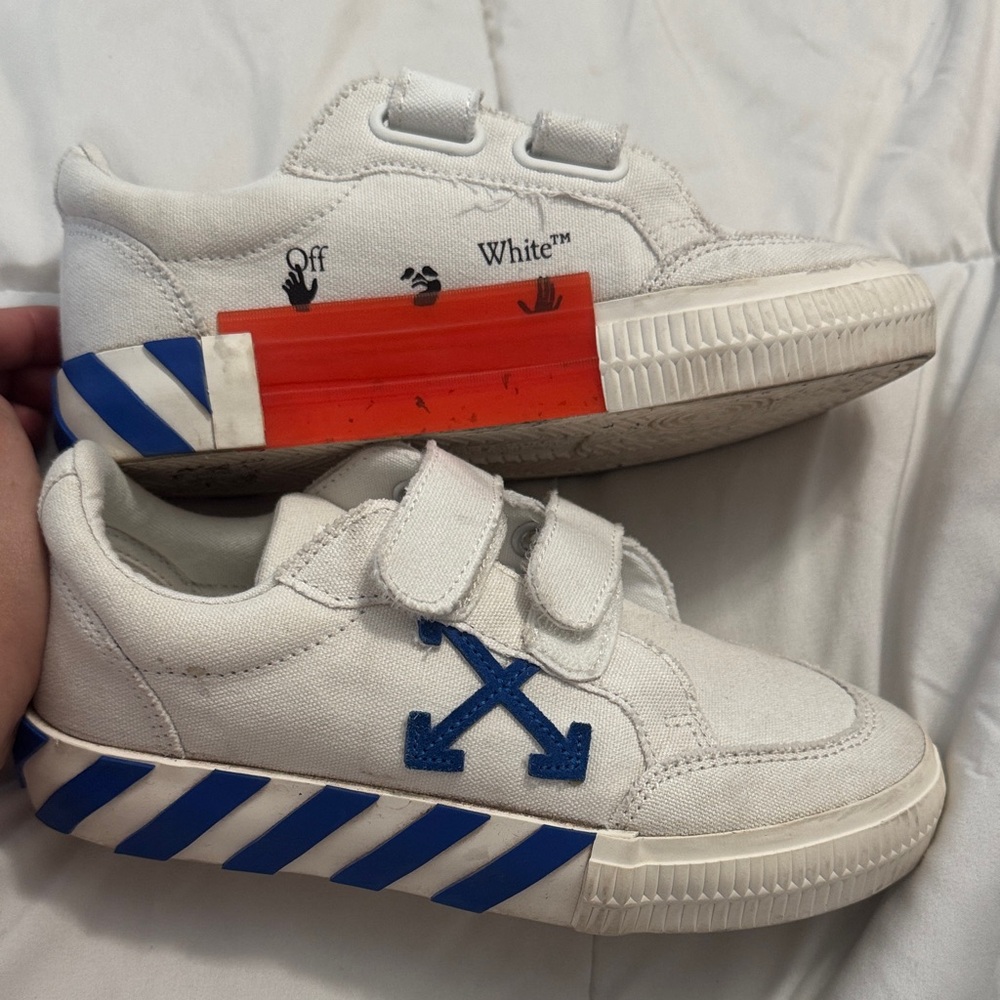 Off-White Kids' White and Blue Sneakers with Orange Accent